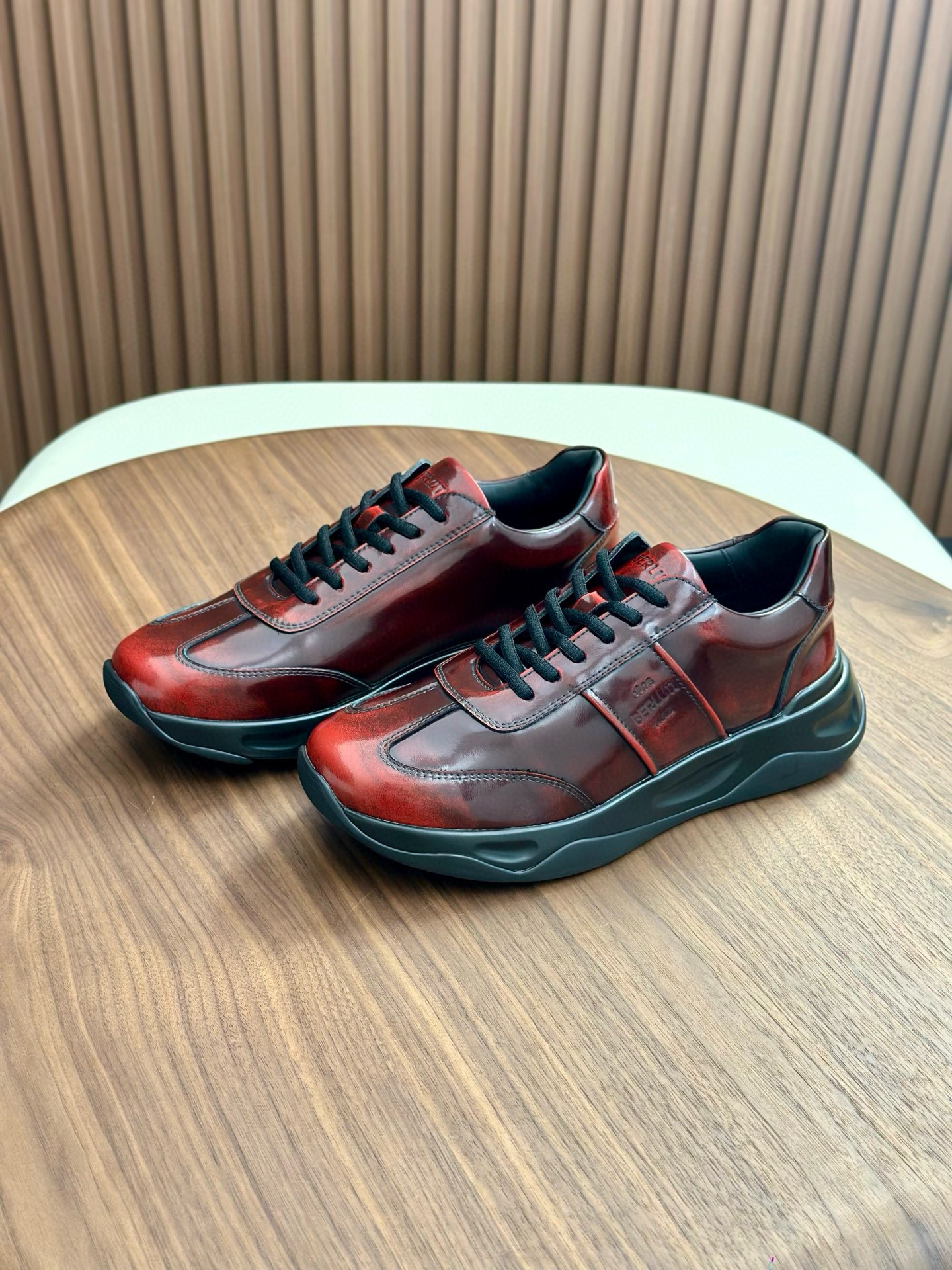 벨루티 Berluti 스니커즈