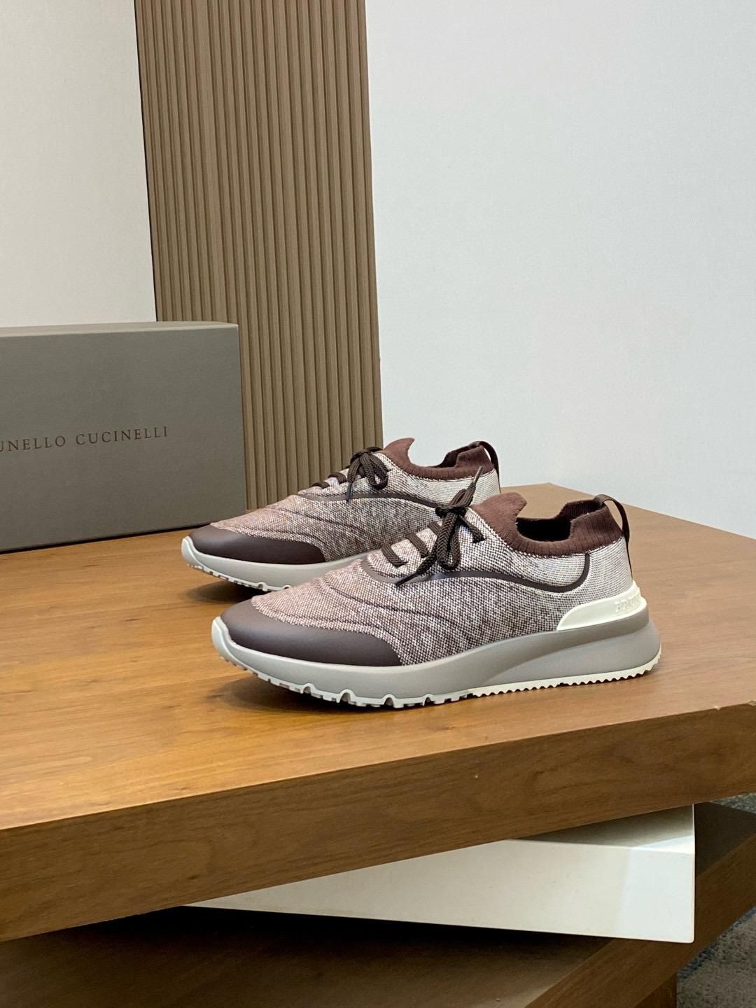 브루넬로 쿠치넬리 Brunello Cucinelli 스니커즈