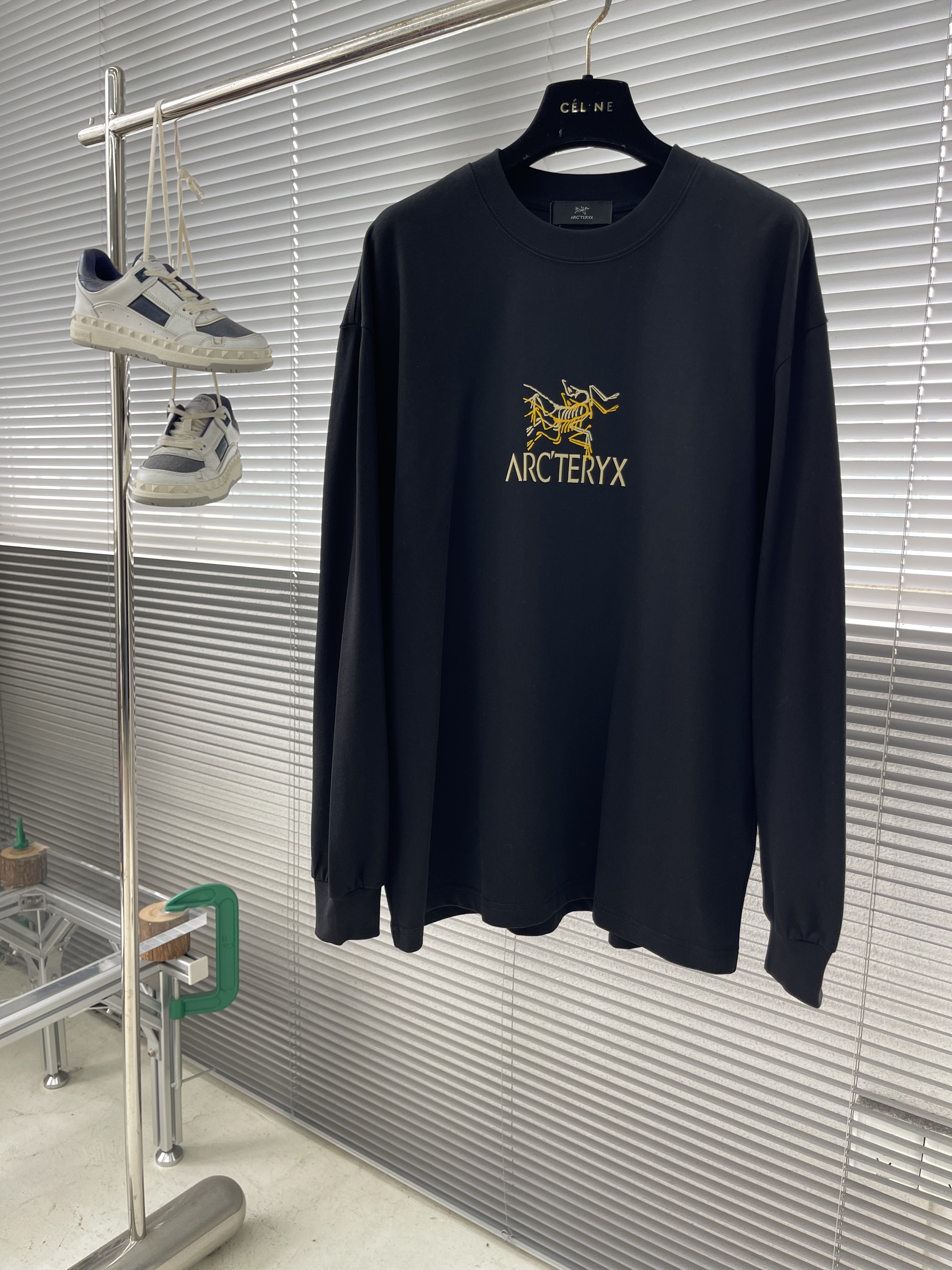 아크테릭스 ARC'TERYX 긴팔 티셔츠