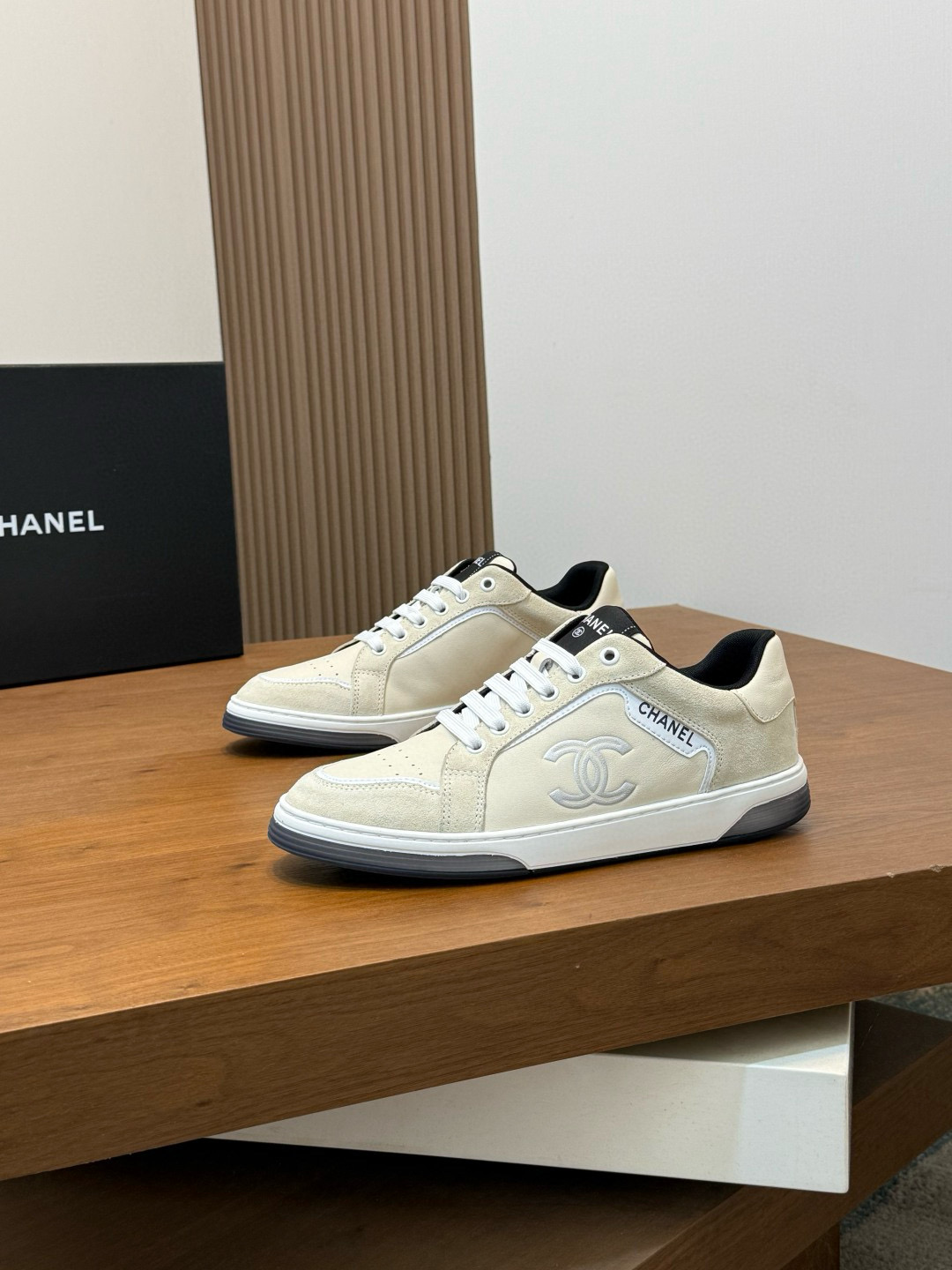 샤넬 CHANEL 스니커즈