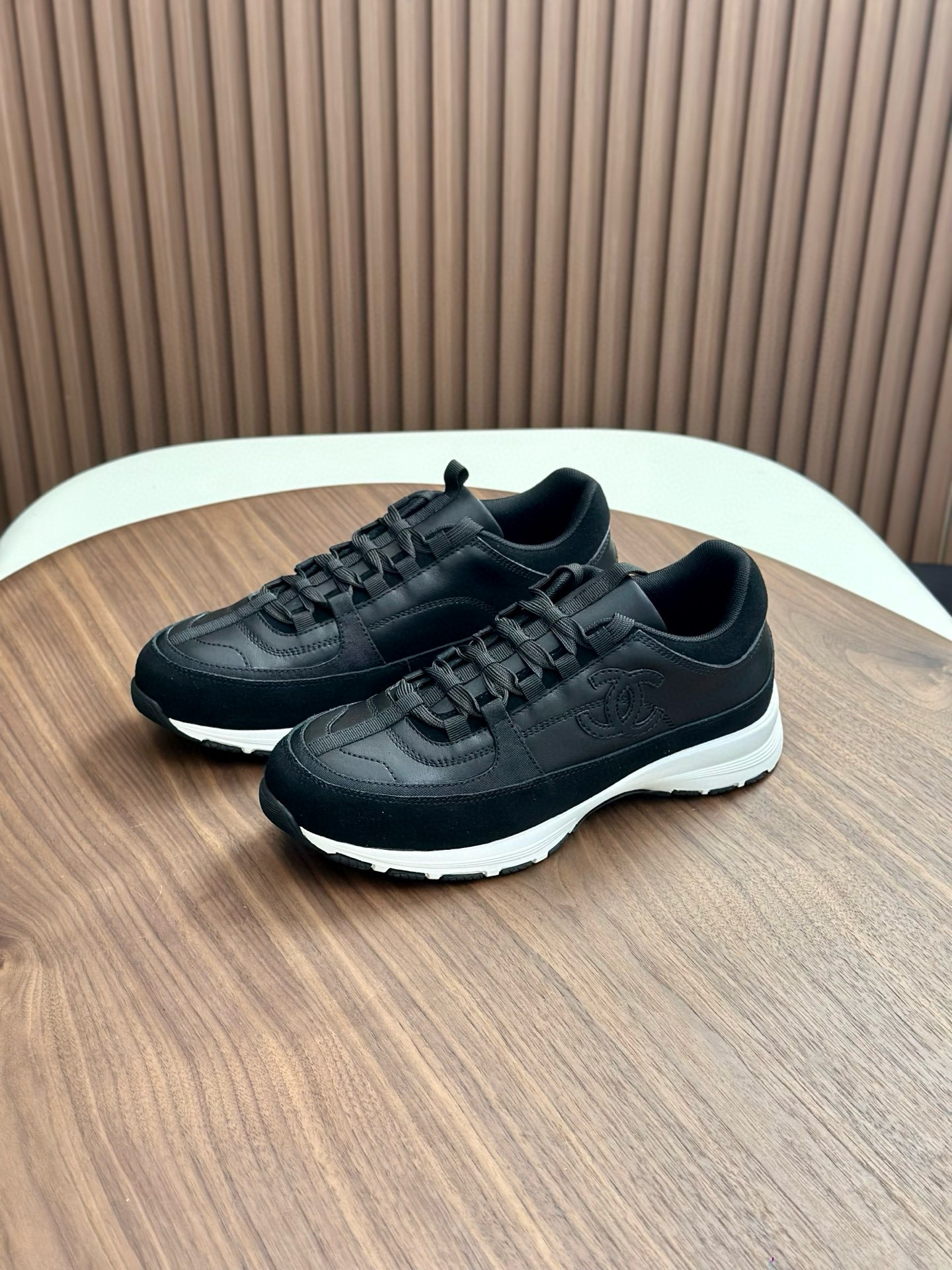 샤넬 CHANEL 스니커즈