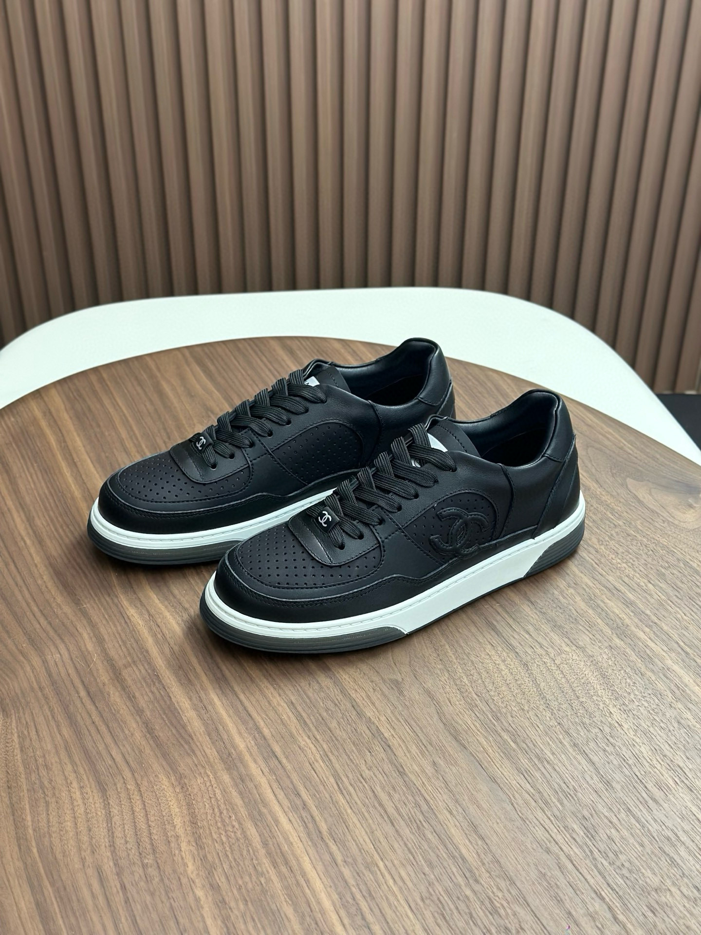 샤넬 CHANEL 스니커즈