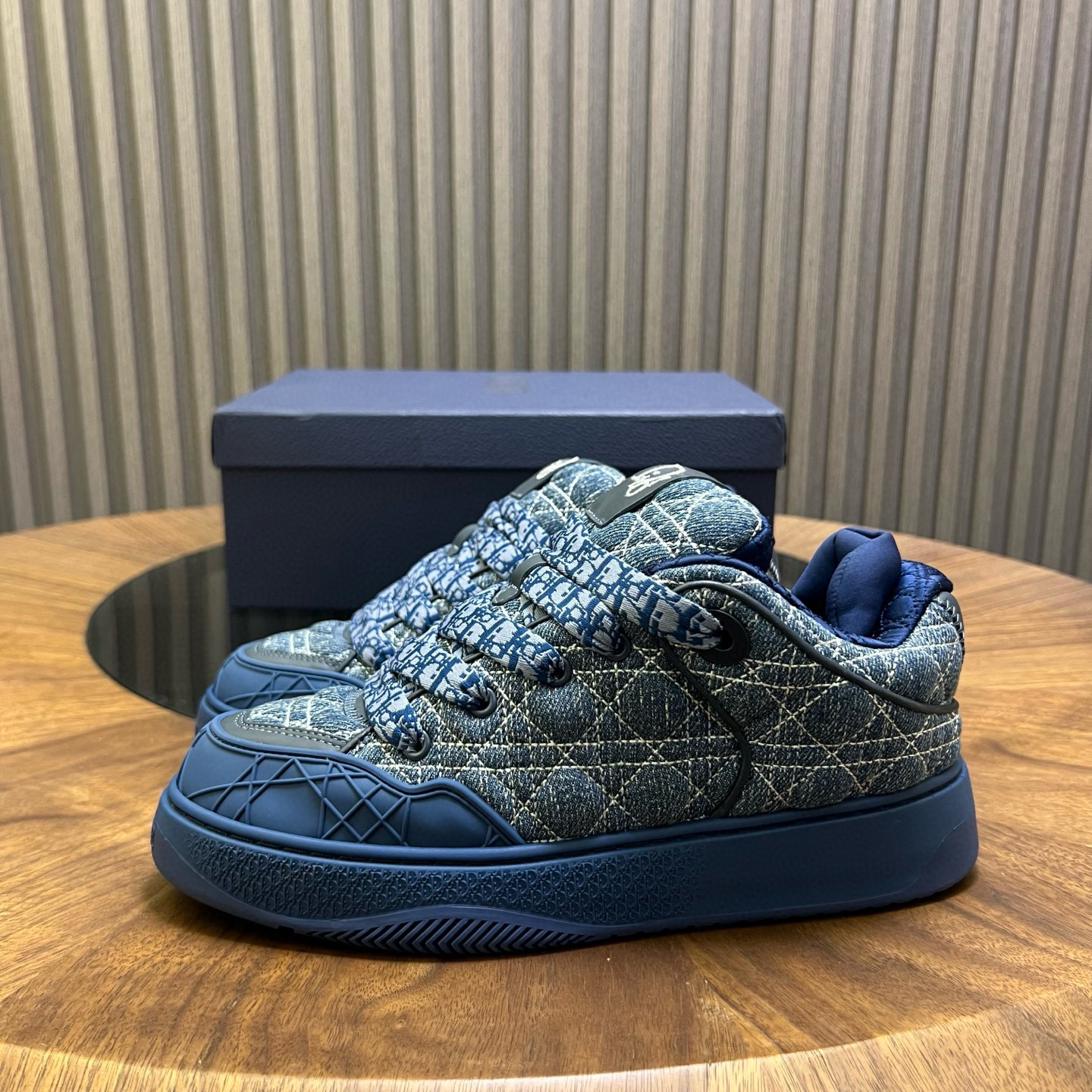 디올 Dior B9S 스니커즈