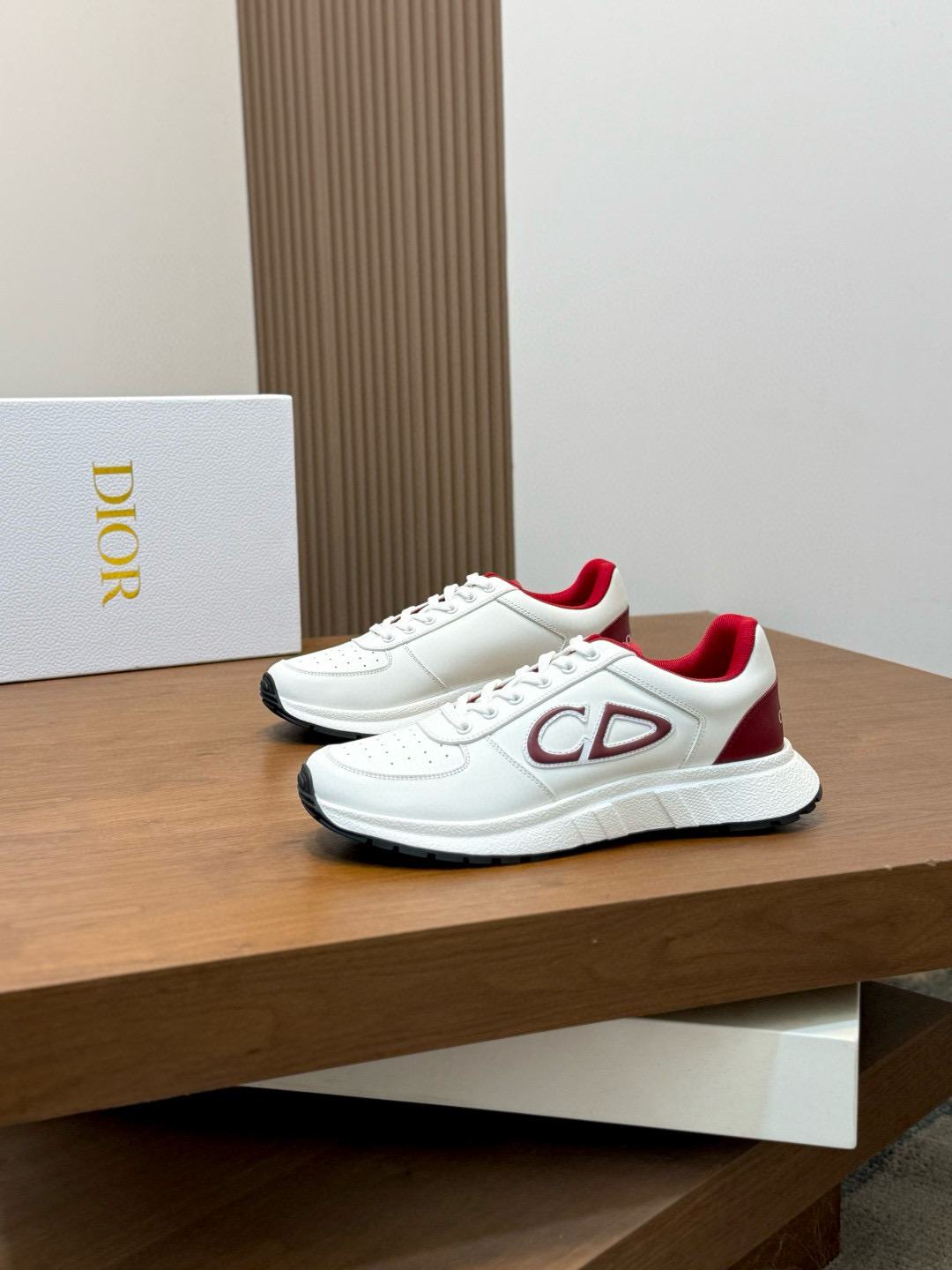 디올 Dior 스니커즈