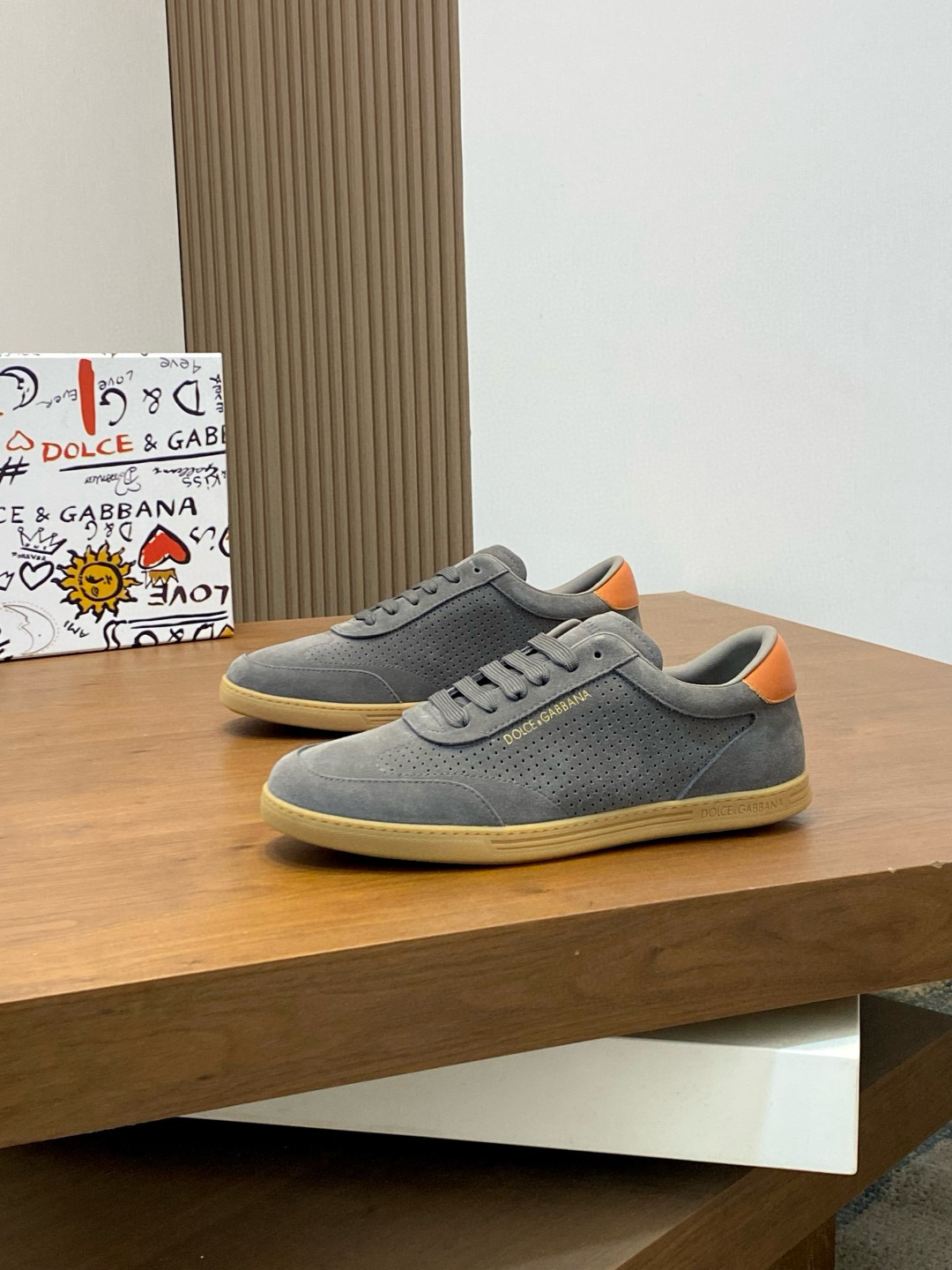 돌체앤가바나 Dolce&Gabbana 스니커즈