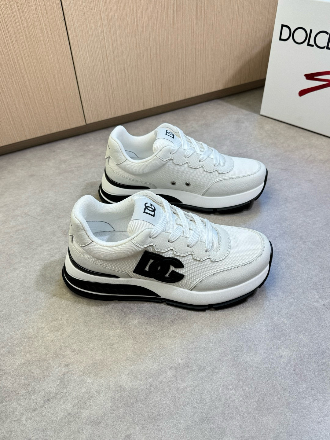 돌체앤가바나 Dolce&Gabbana 스니커즈