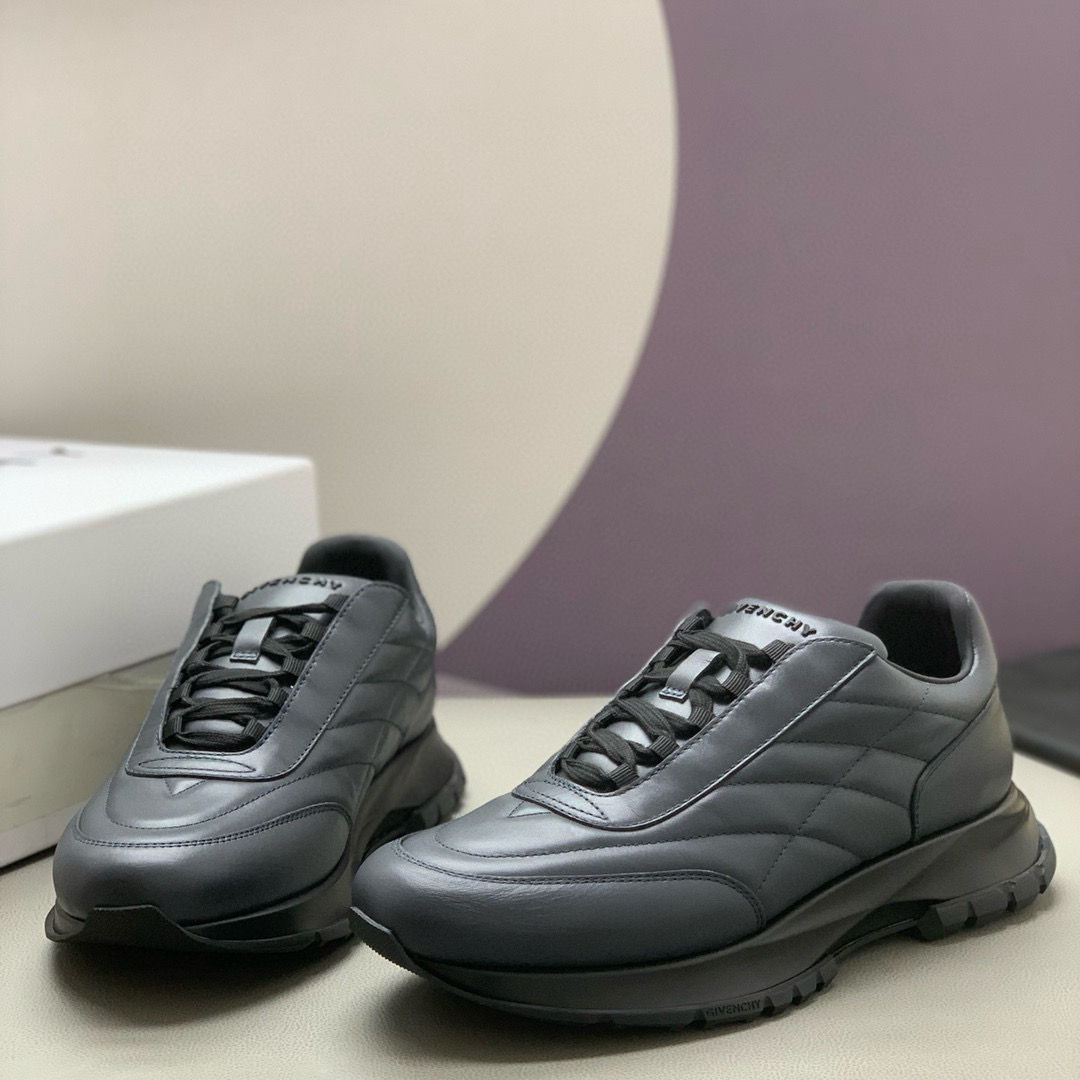 지방시 Givenchy 스니커즈