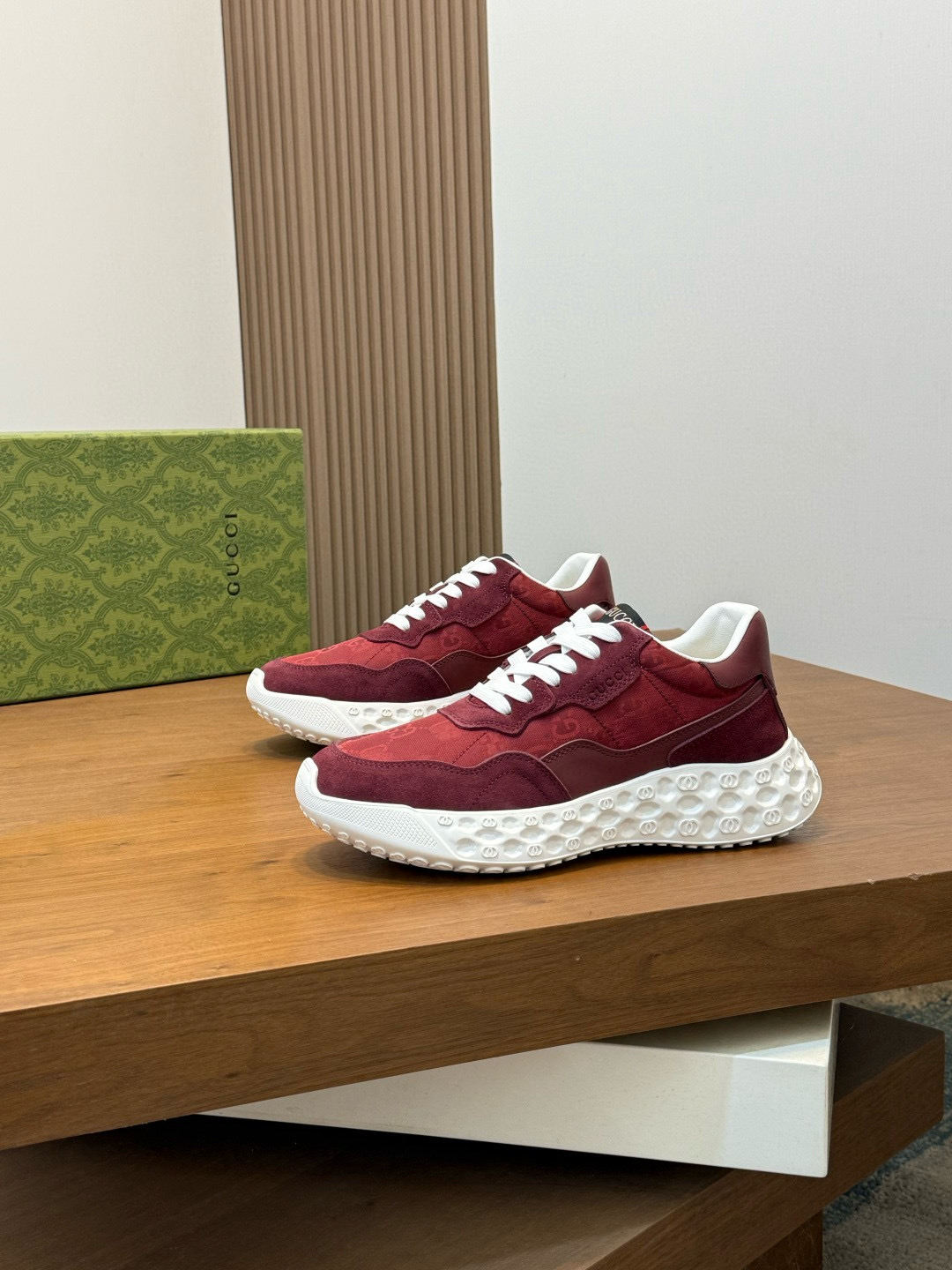 구찌 Gucci 스니커즈