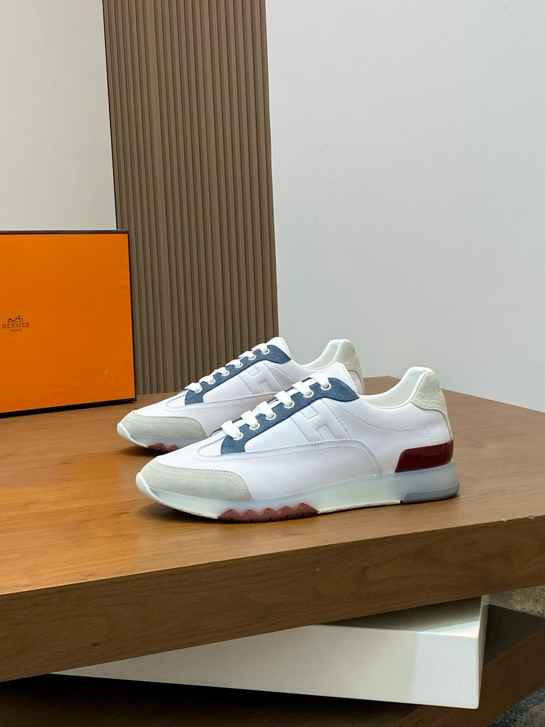 에르메스 Hermes 스니커즈