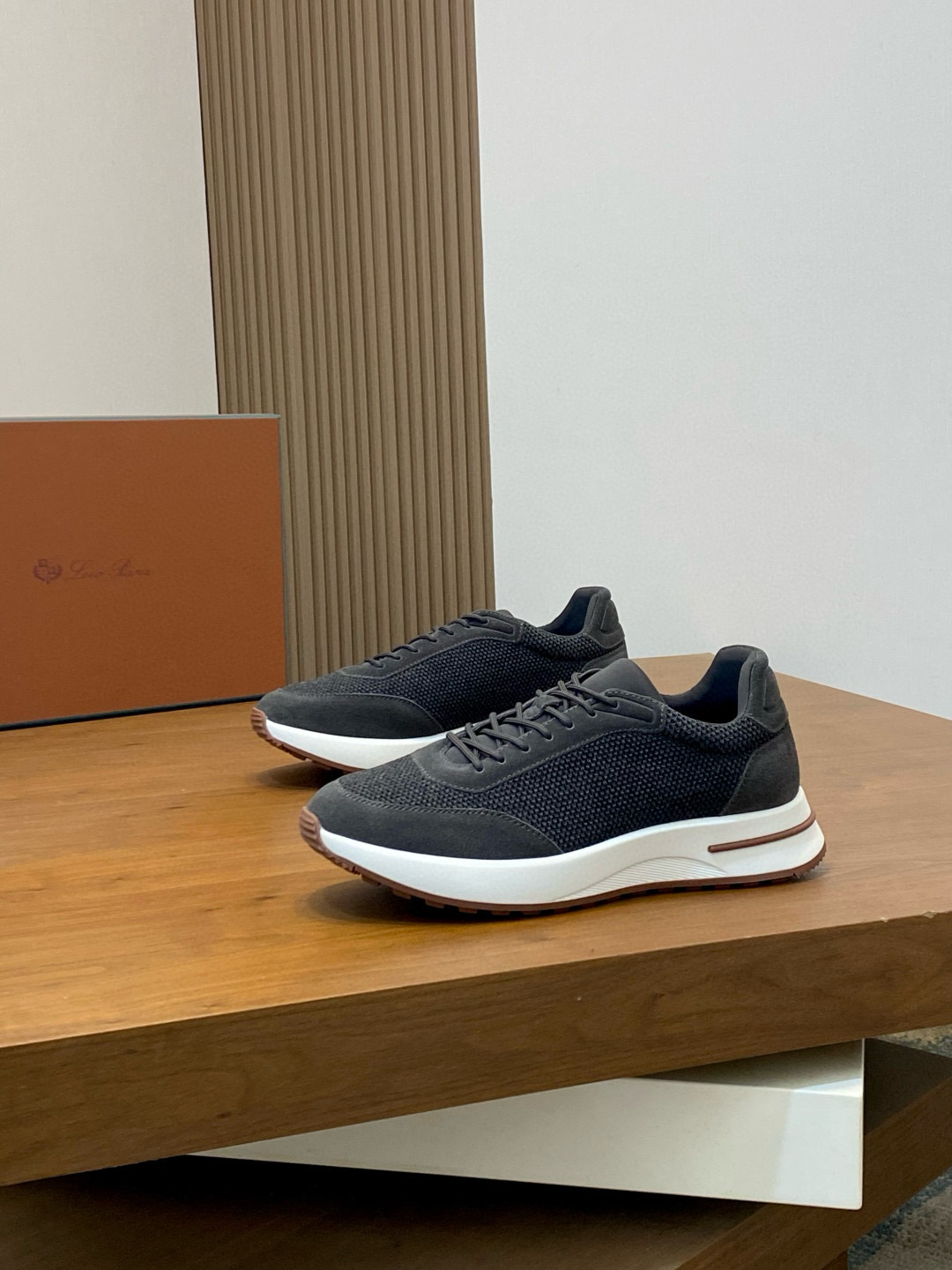 로로피아나 Loro Piana 스니커즈