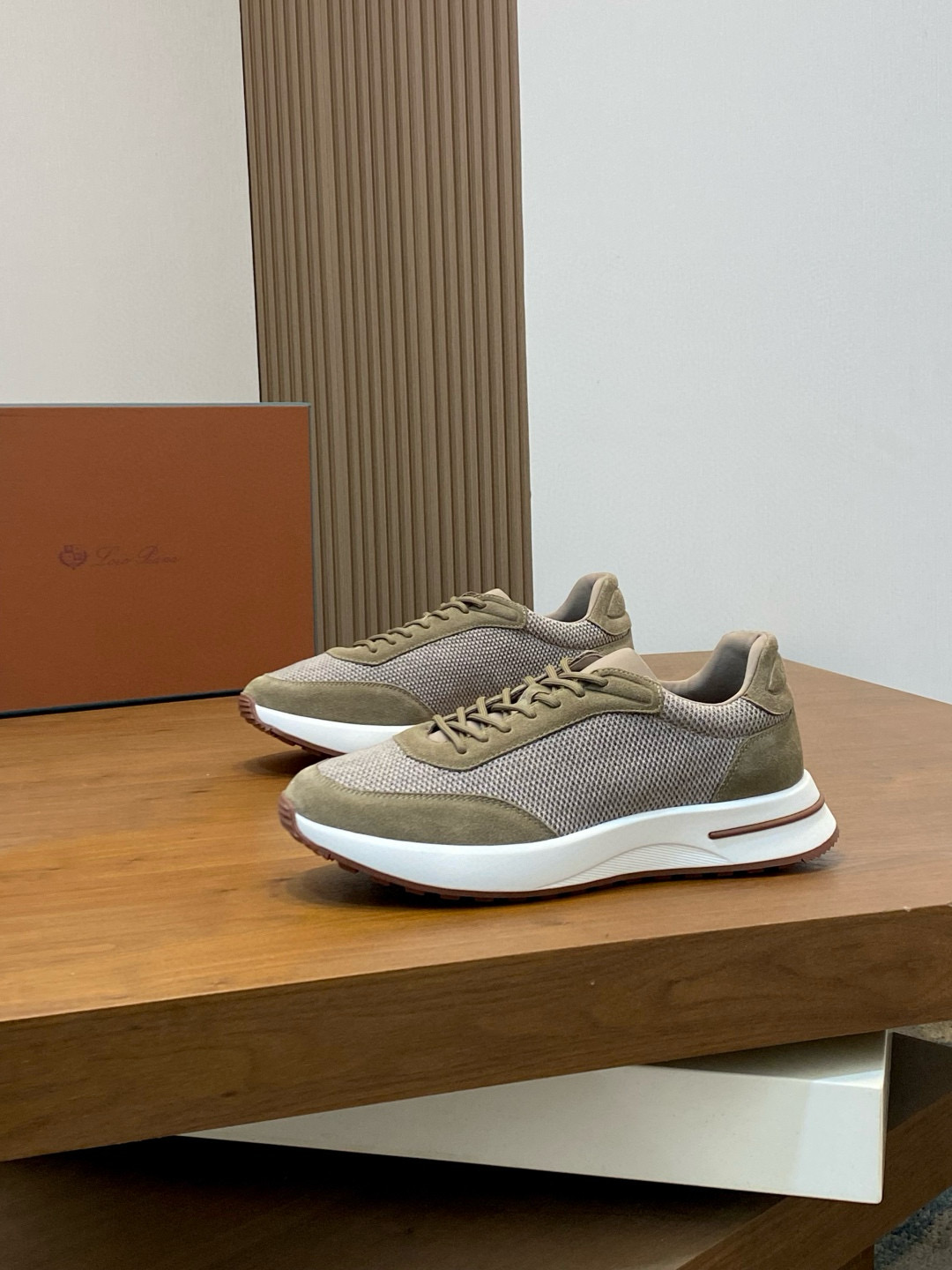 로로피아나 Loro Piana 스니커즈