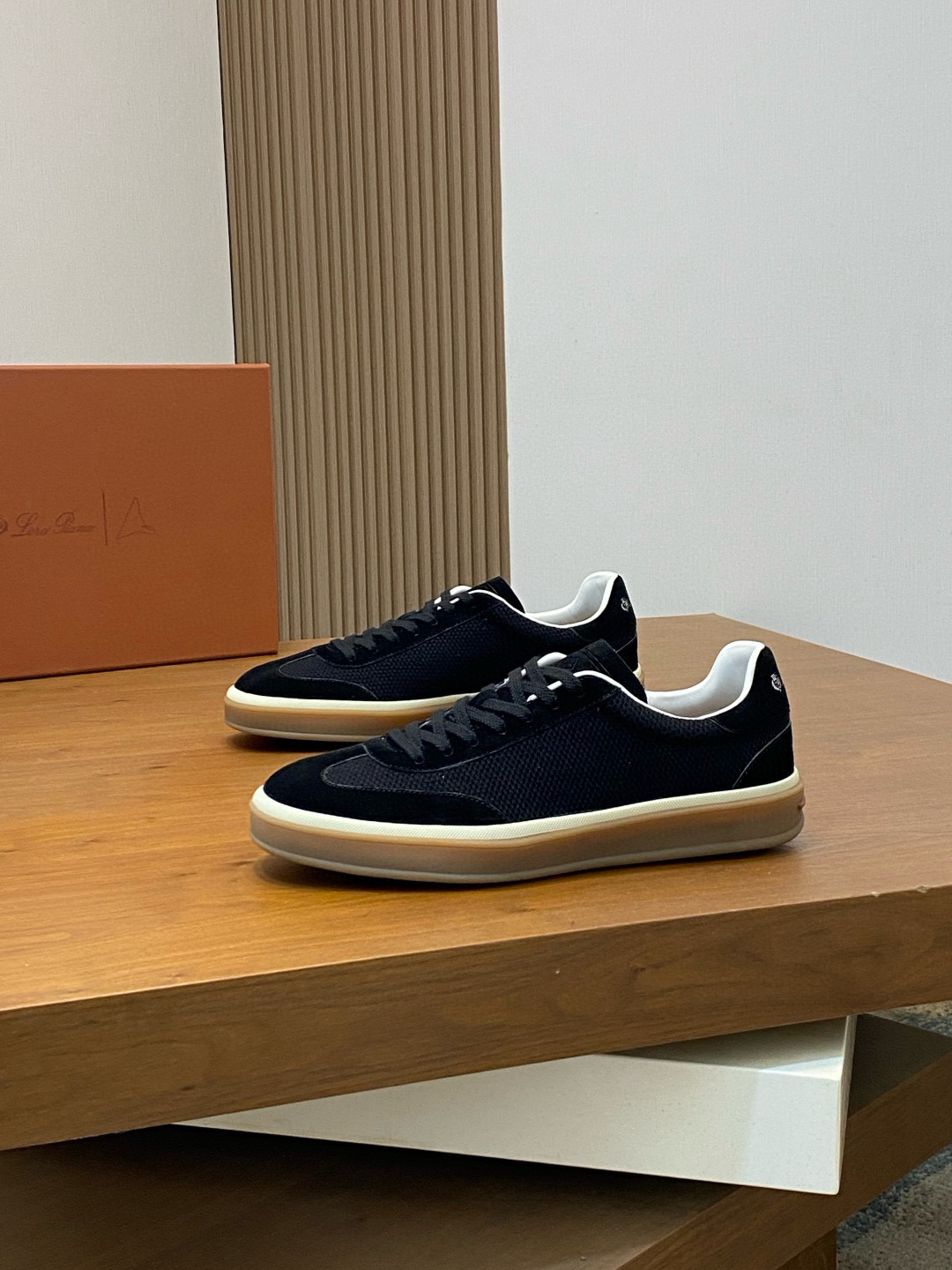 로로피아나 Loro Piana 스니커즈