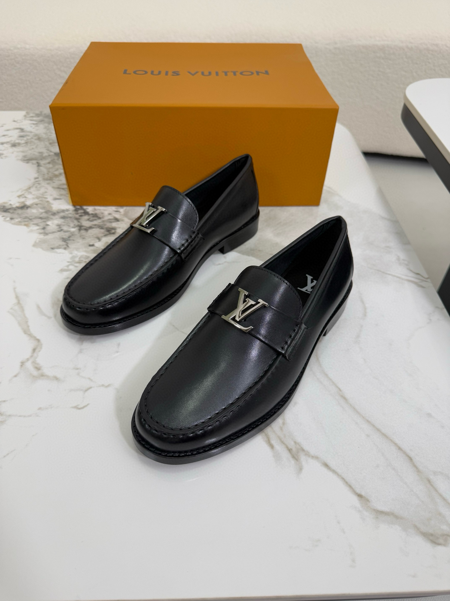 루이비통 Louis Vuitton 구두