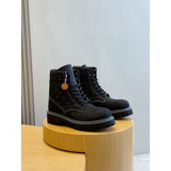 루이비통 Louis Vuitton Ranger 앵클 부츠