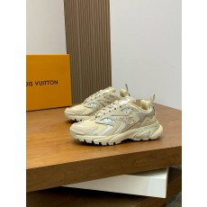 루이비통 Louis Vuitton Discovery 스니커즈