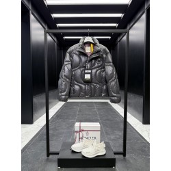 몽클레어 Moncler Haunani 다운재킷
