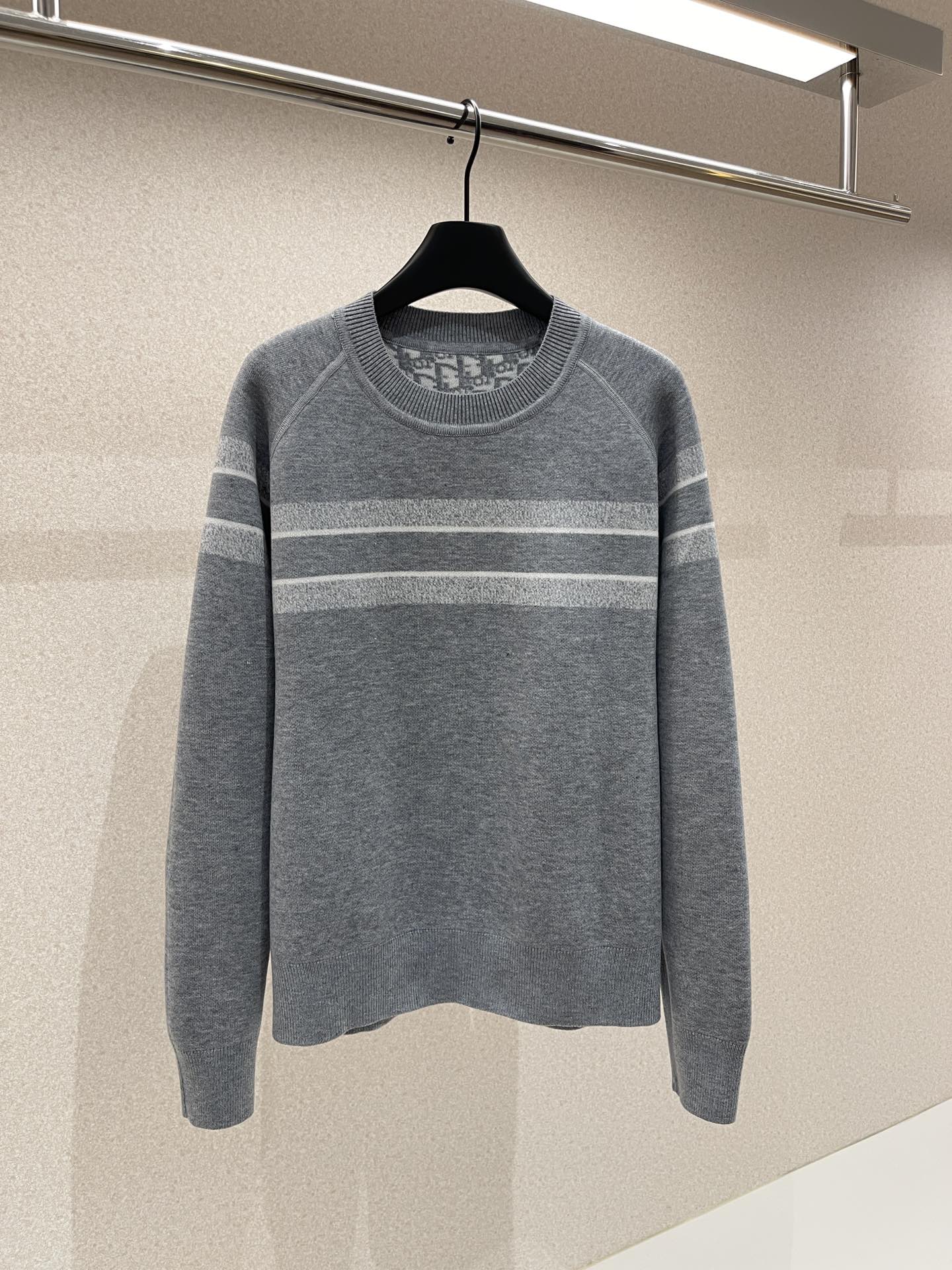 디올 Dior 양면 맨투맨