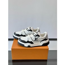 루이비통 Louis Vuitton 스니커즈