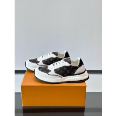 루이비통 Louis Vuitton 스니커즈