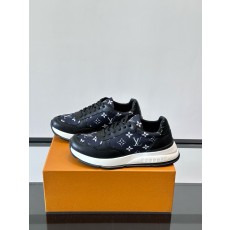 루이비통 Louis Vuitton 스니커즈