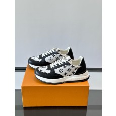 루이비통 Louis Vuitton 스니커즈