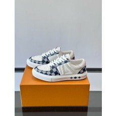 루이비통 Louis Vuitton 스니커즈