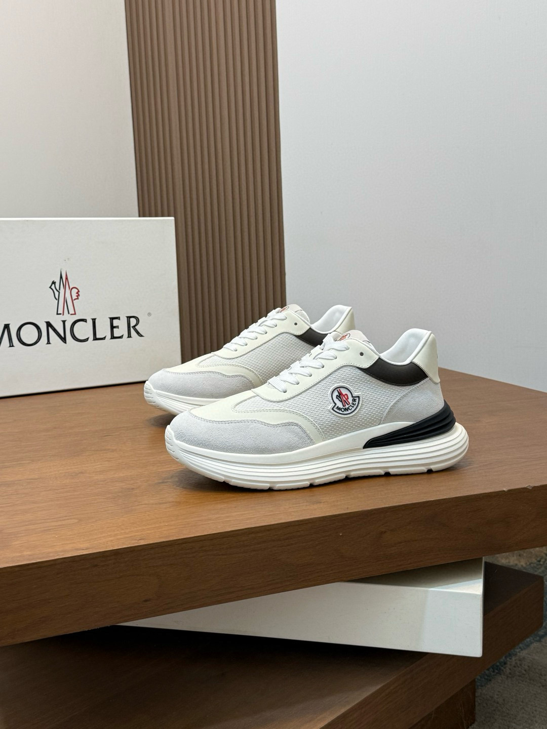 몽클레어 Moncler 스니커즈