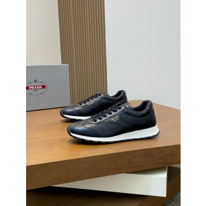 프라다 Prada 스니커즈