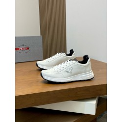 프라다 Prada 스니커즈