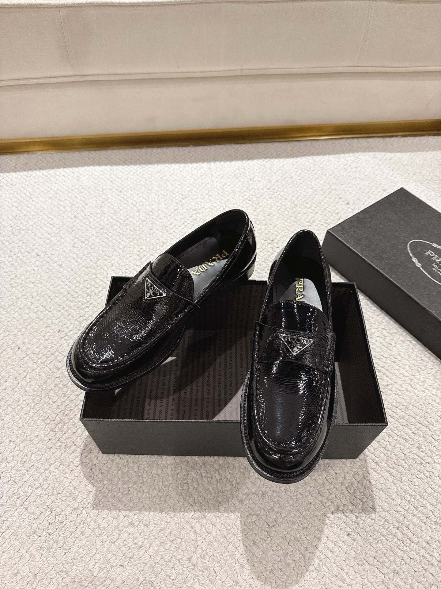 프라다 Prada 로퍼 슈즈