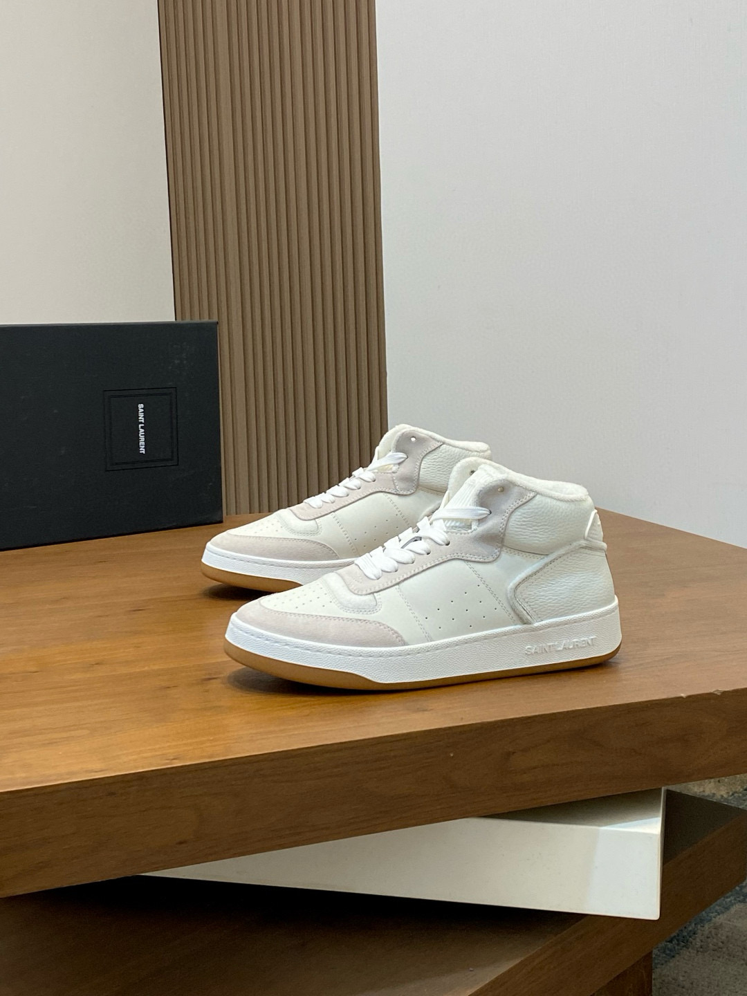 생로랑 Saint Laurent 스니커즈