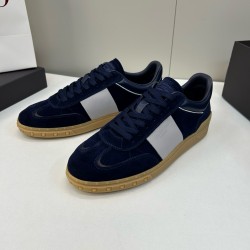 발렌티노 Valentino 스니커즈