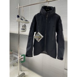 아크테릭스 ARC'TERYX Alpha 재킷