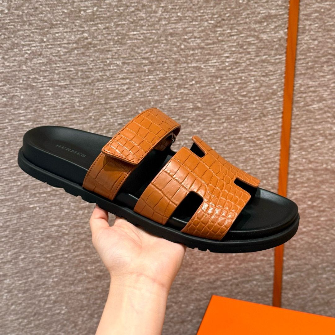 에르메스 Hermes 180 Chypre sandal  Matte Alligator&Naturel
