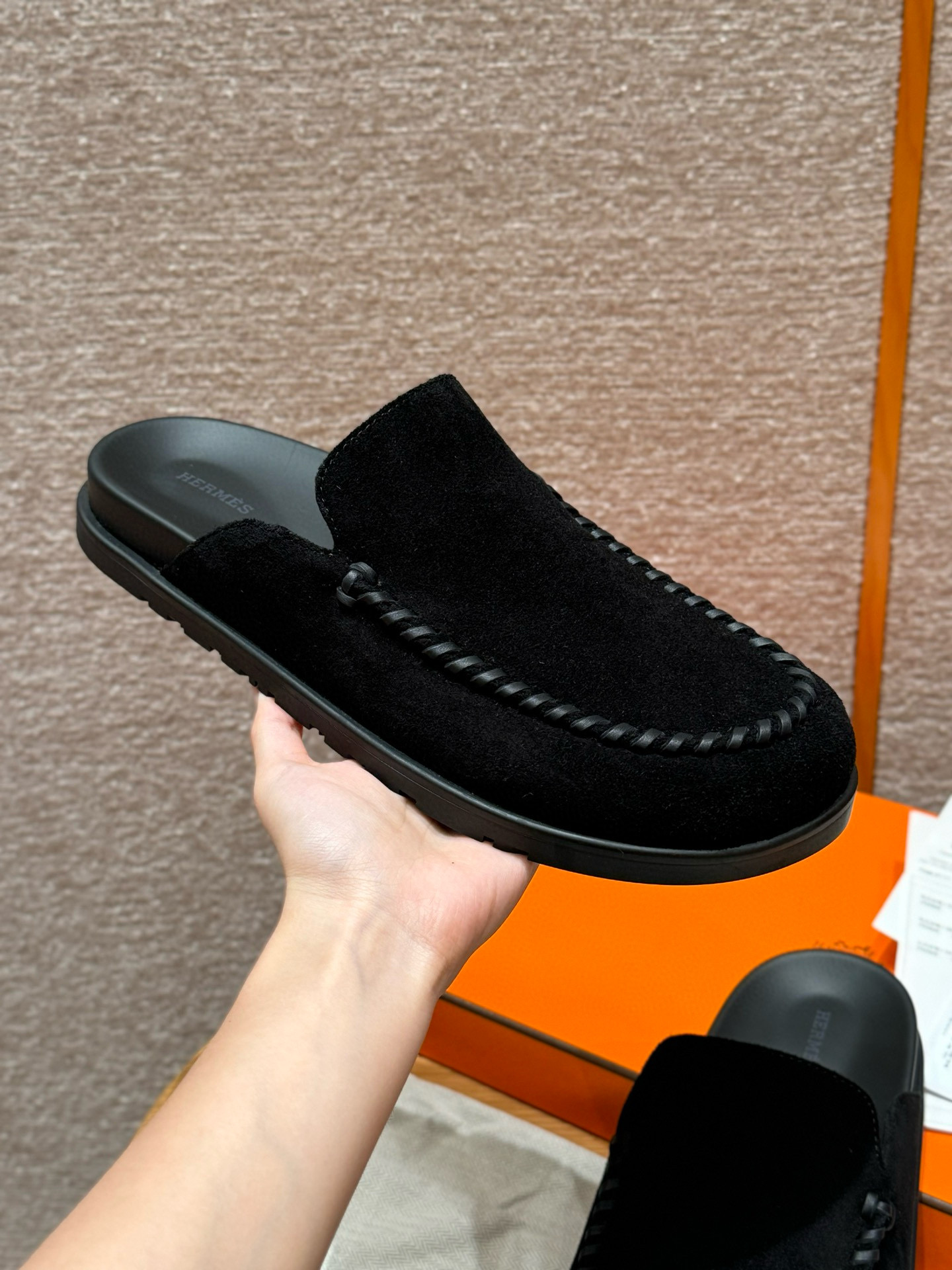 에르메스 Hermes 310 Johan mule Suede calf leather&89 Noir