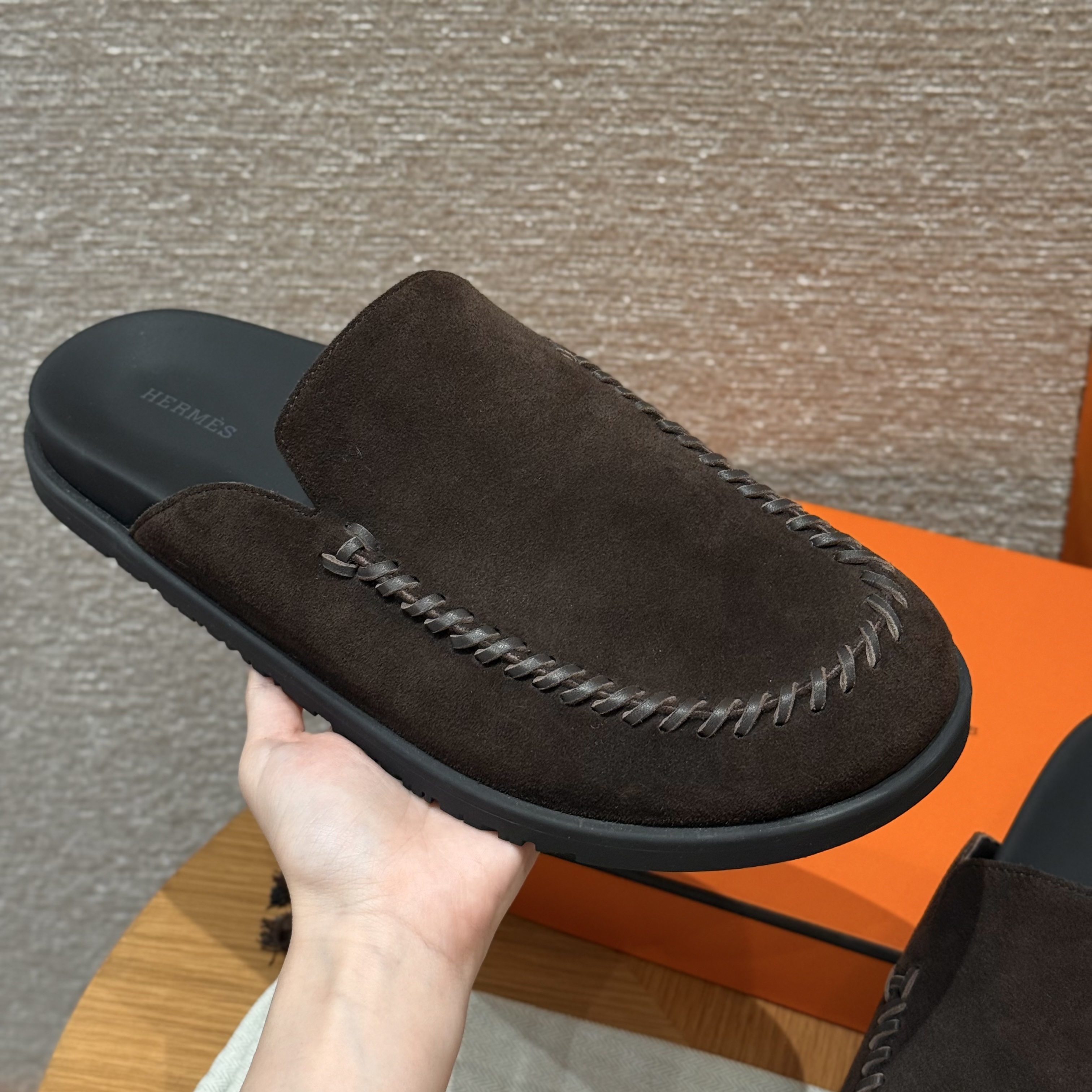 에르메스 Hermes 310 Johan mule Suede calf leather&Bark