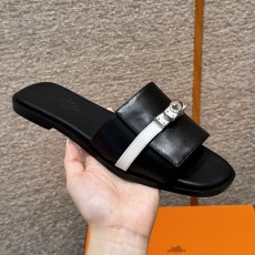 에르메스 Hermes 183 Giulia sandal Calfskin&Noir and White