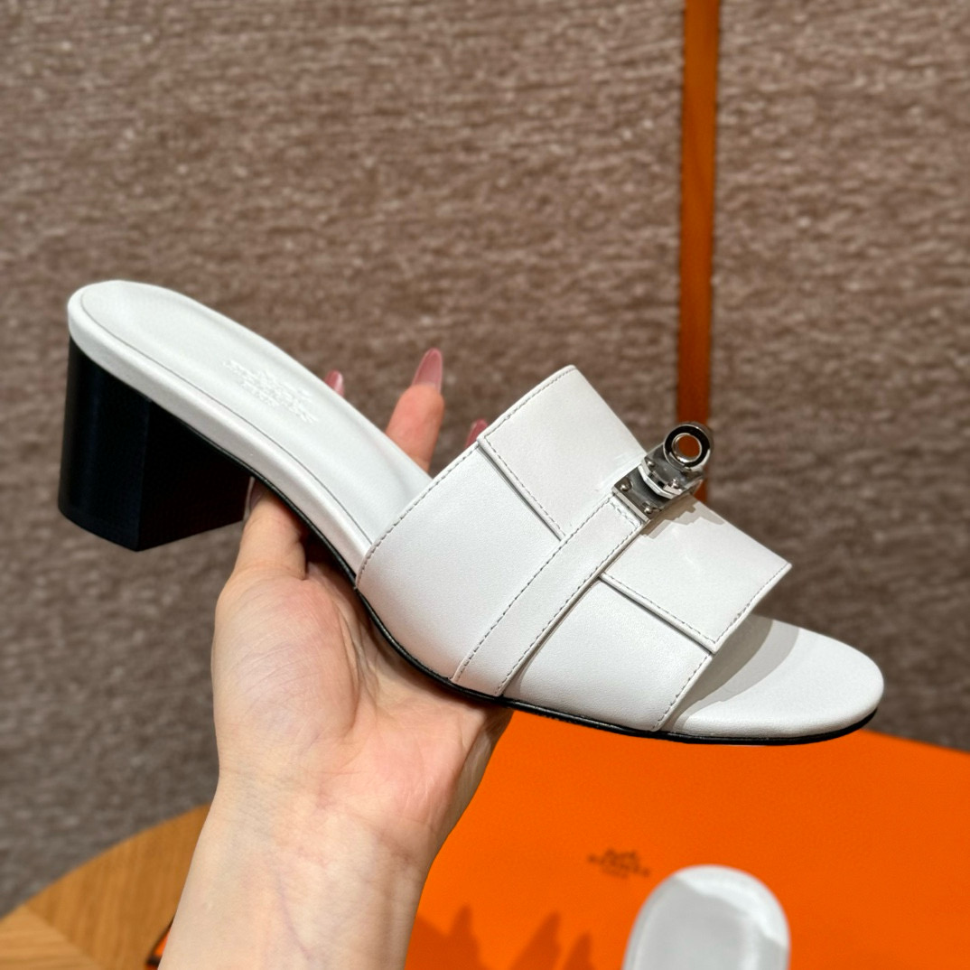 에르메스 Hermes 187 Gigi 50 sandal Calfskin&01 Blanc silver