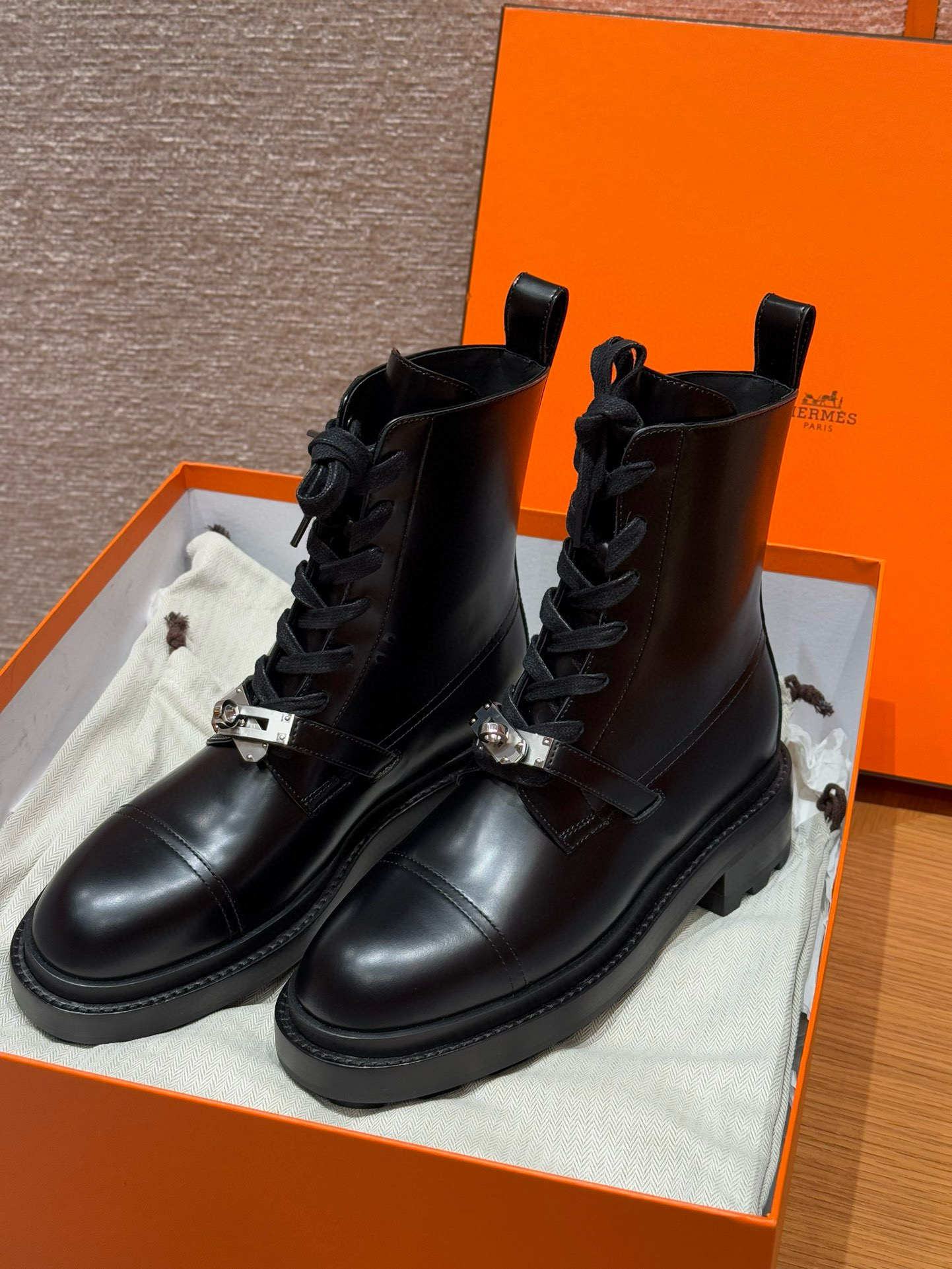 에르메스 Hermes 253 Funk Ankle Boot Calfskin&89 Noir