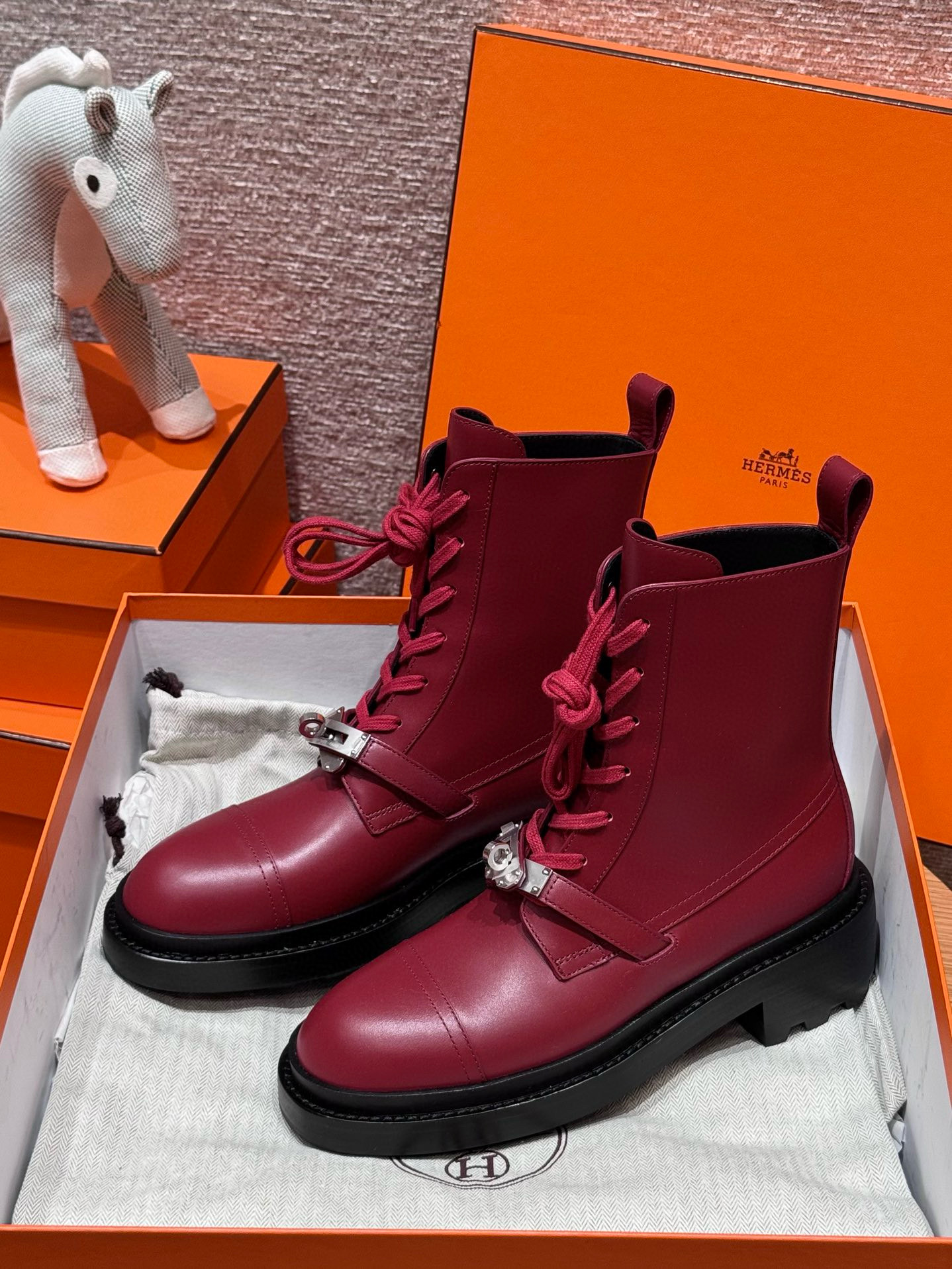 에르메스 Hermes 253 Funk Ankle Boot Calfskin&Rouge H