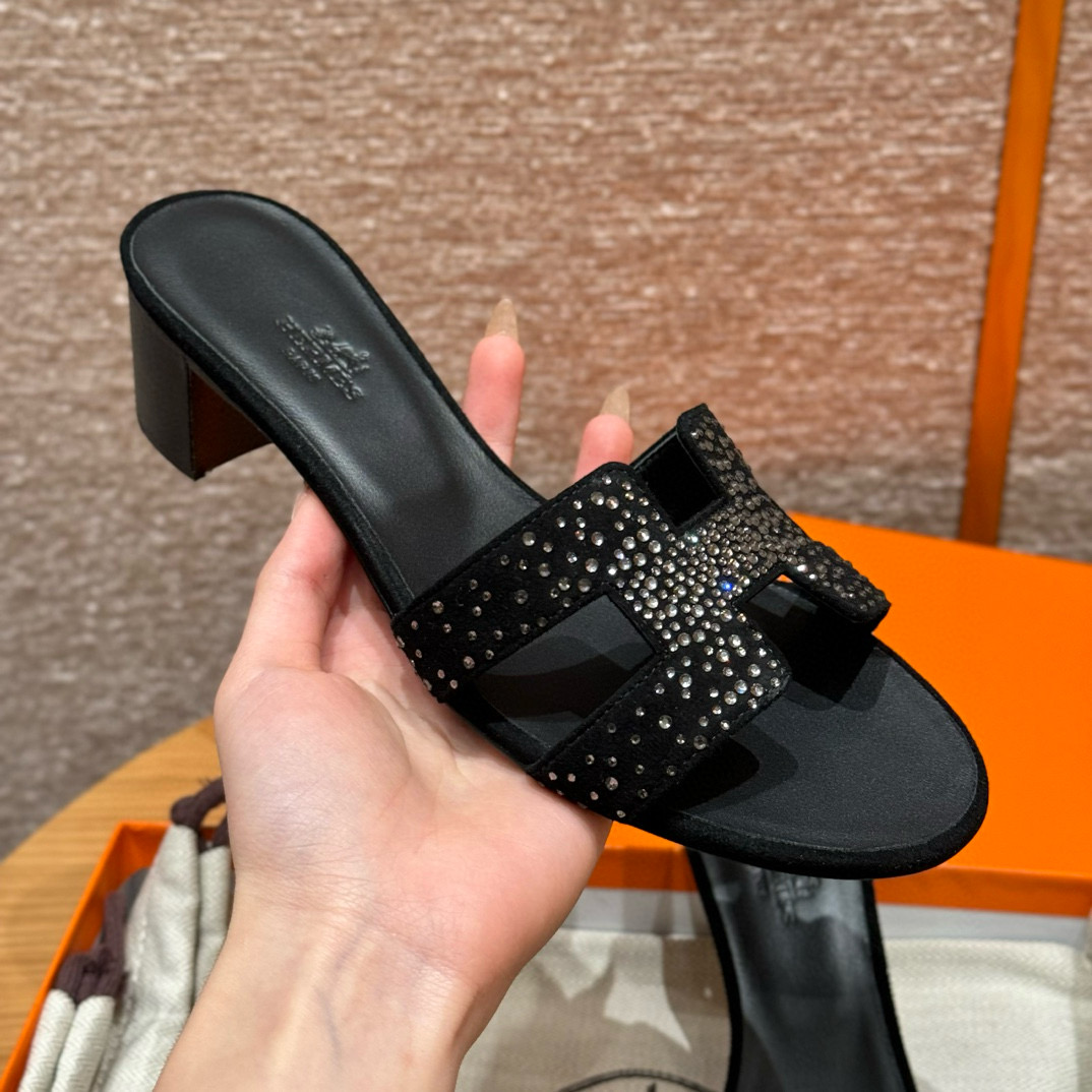 에르메스 Hermes 185 Oasis sandal Chamois and Drilling&89 Noir