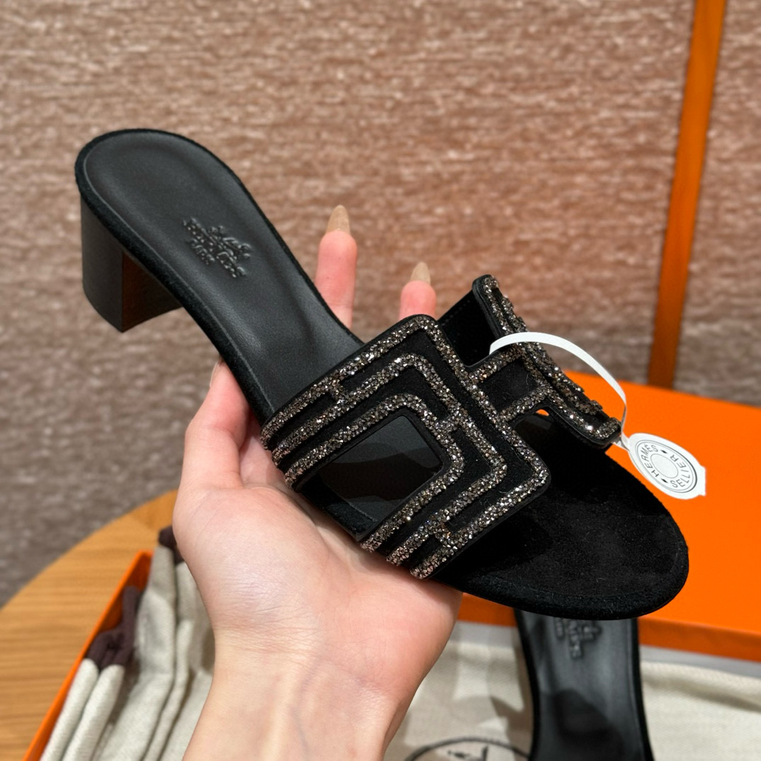 에르메스 Hermes 185 Oasis sandal Chamois and Drilling&89 Noir