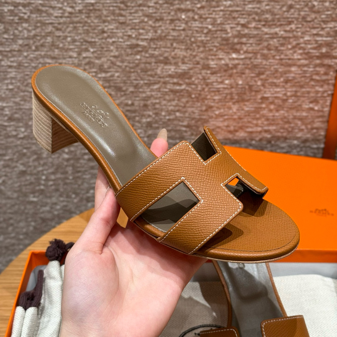에르메스 Hermes 185 Oasis sandal Epsom&37 Gold