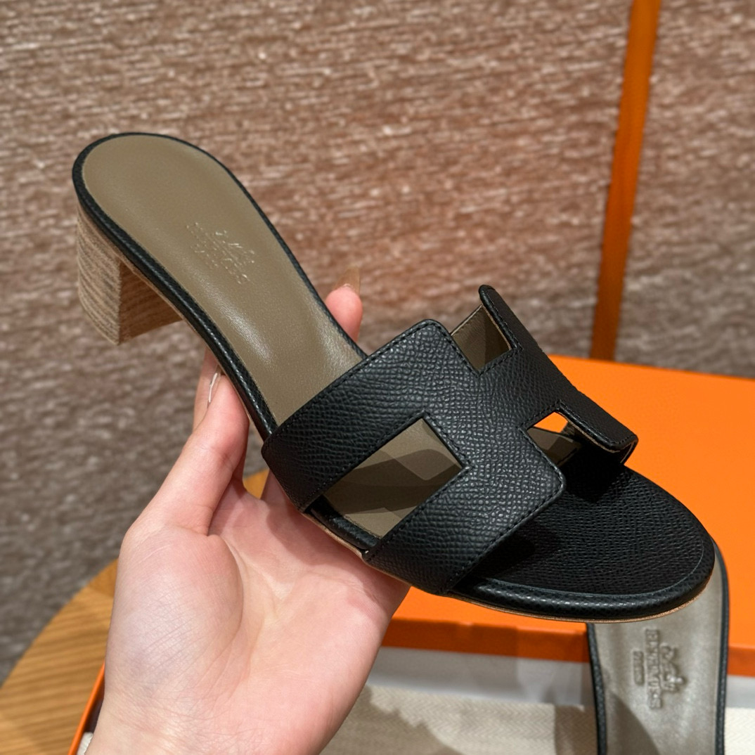 에르메스 Hermes 185 Oasis sandal Epsom&89 Noir