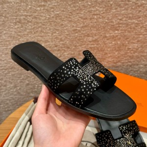 에르메스 Hermes 181 Oran sandal Chamois and Drilling&89 Noir