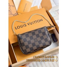 루이비통 Louis Vuitton N58009 Mini Pochette Accessoires Damier Ebene 15.5cm