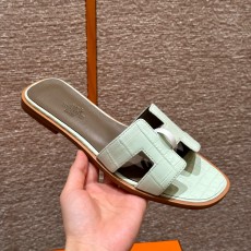 에르메스 Hermes 181 Oran sandal Highlights Alligator&0S Vert Fizz