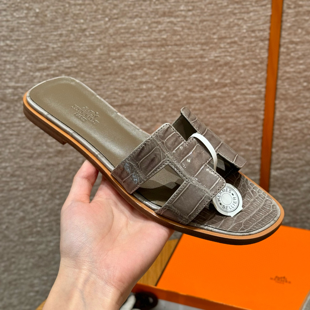 에르메스 Hermes 181 Oran sandal Highlights Alligator&18 Etoupe