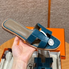 에르메스 Hermes 181 Oran sandal Matte Alligator&7Q Mykonos