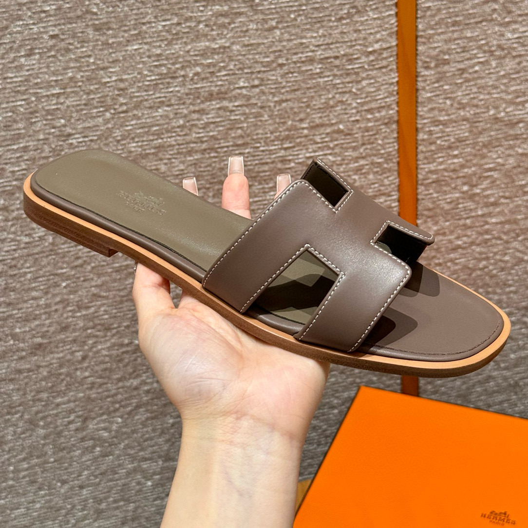 에르메스 Hermes 181 Oran sanda Swift&18 Etoupe
